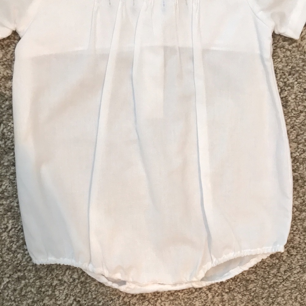 Like new embroidered baby boy outfit - Picture 4 of 6